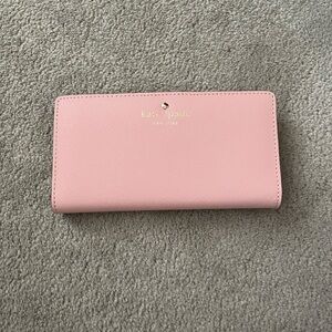 Kate Spade Mika’s Pond Pink Wallet